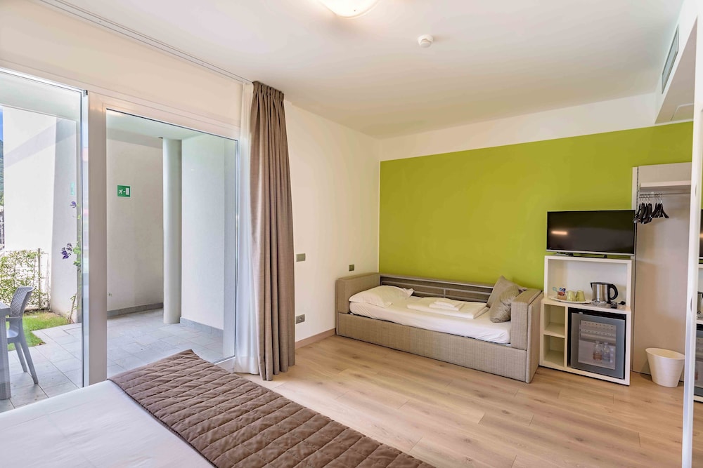 Hotel Vischi 20/50