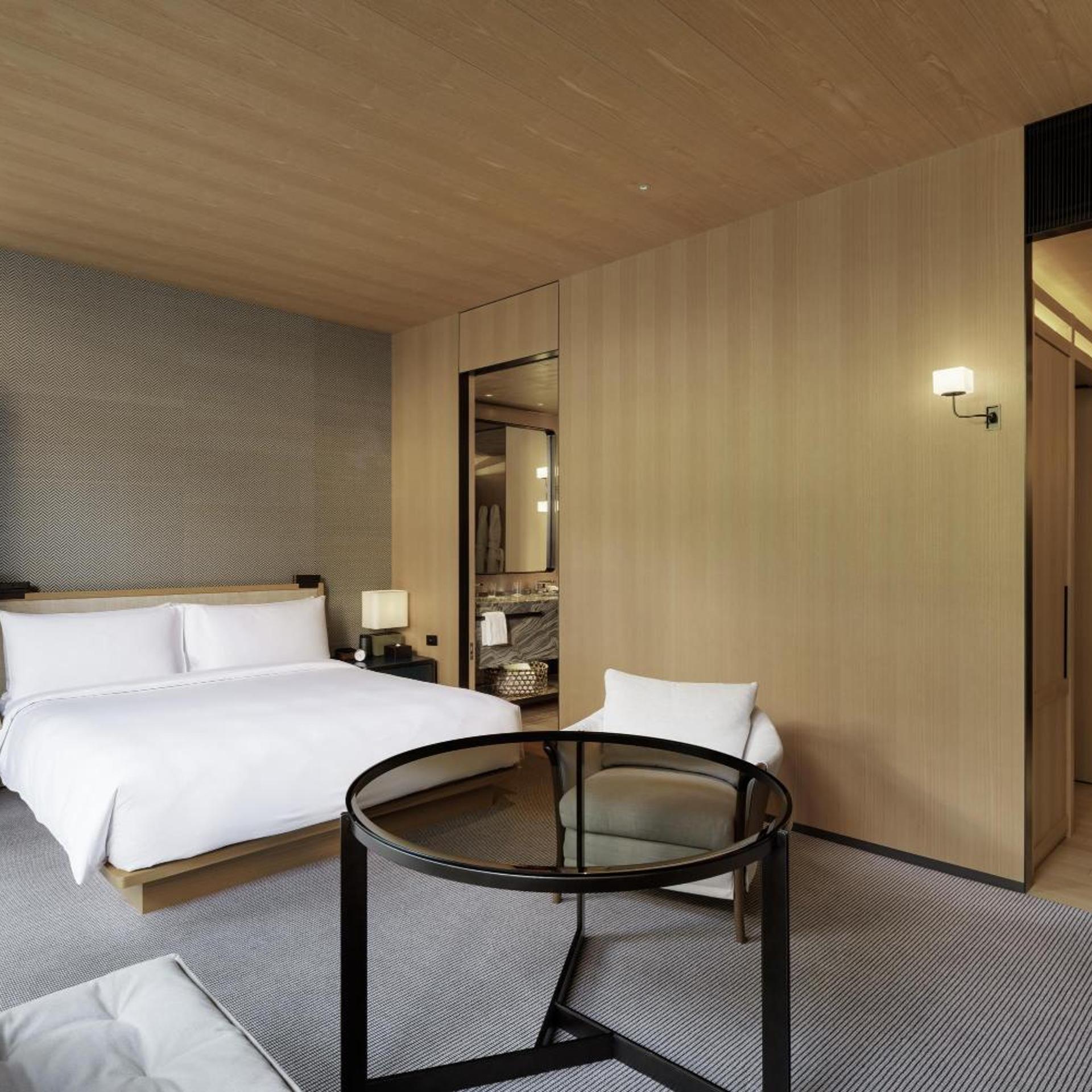 غرفة بسرير كينج بشرفة، Park Hyatt Kyoto 2/5