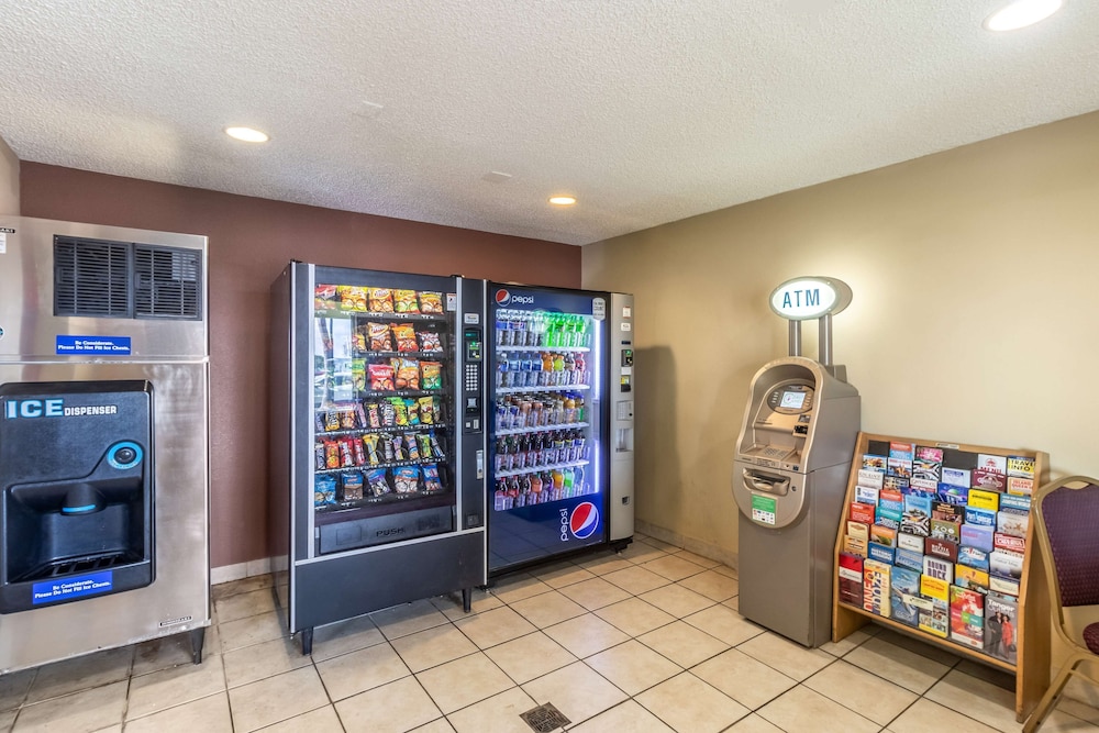 Motel6 Corpus Christi, TX - North 52/59