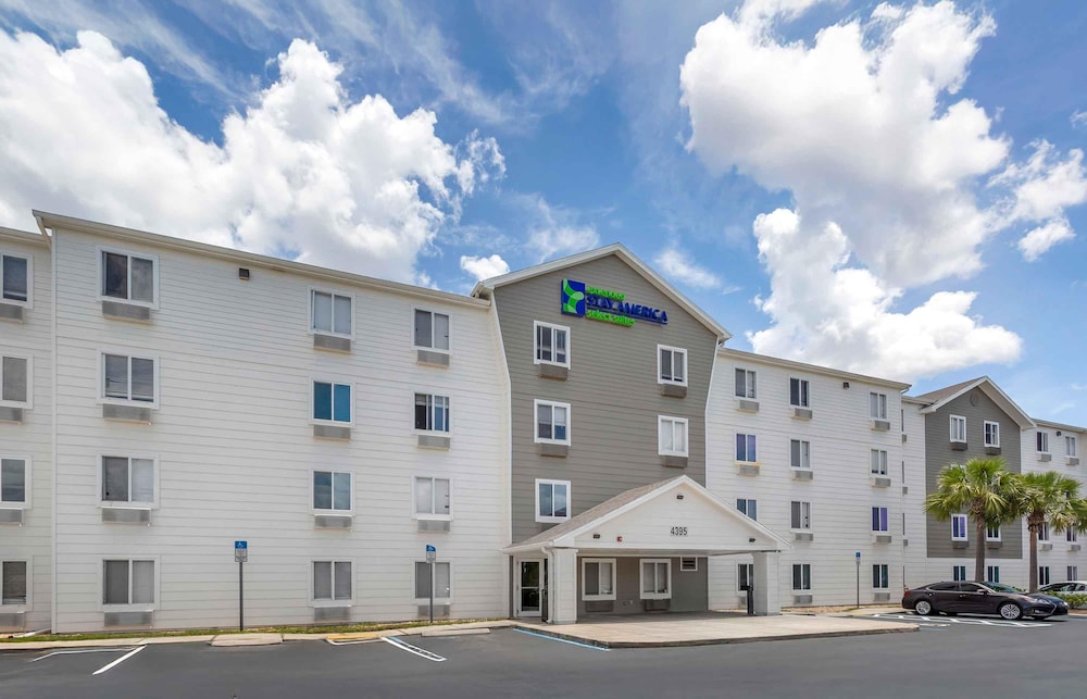 Studio 6 Extended Stay Fort Myers FL 37/49