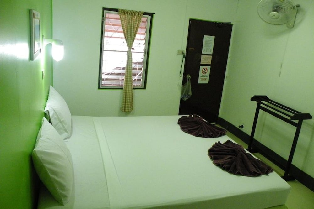 Coco's Guesthouse 30/66