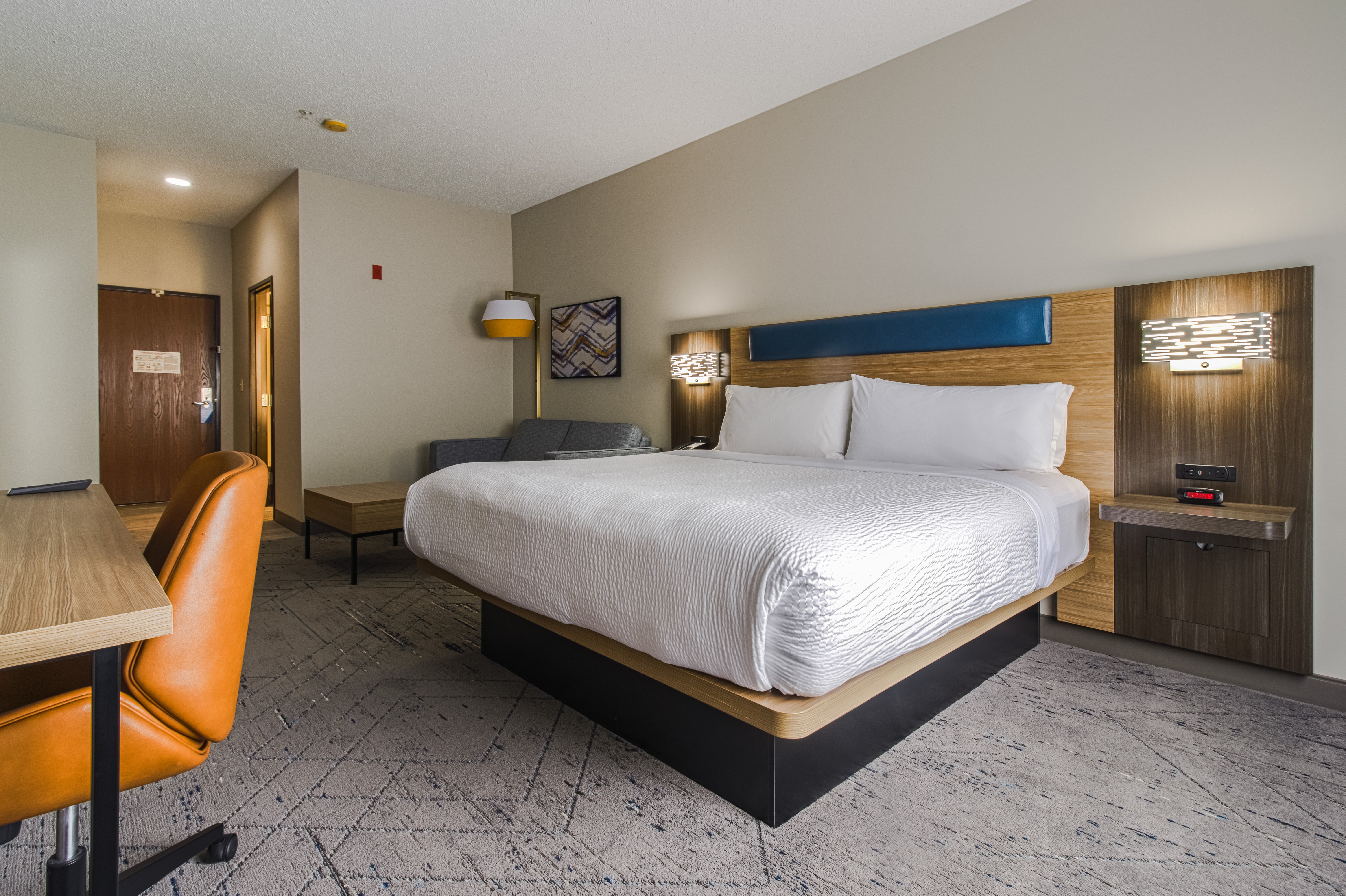 Holiday Inn Express Newington 14/50