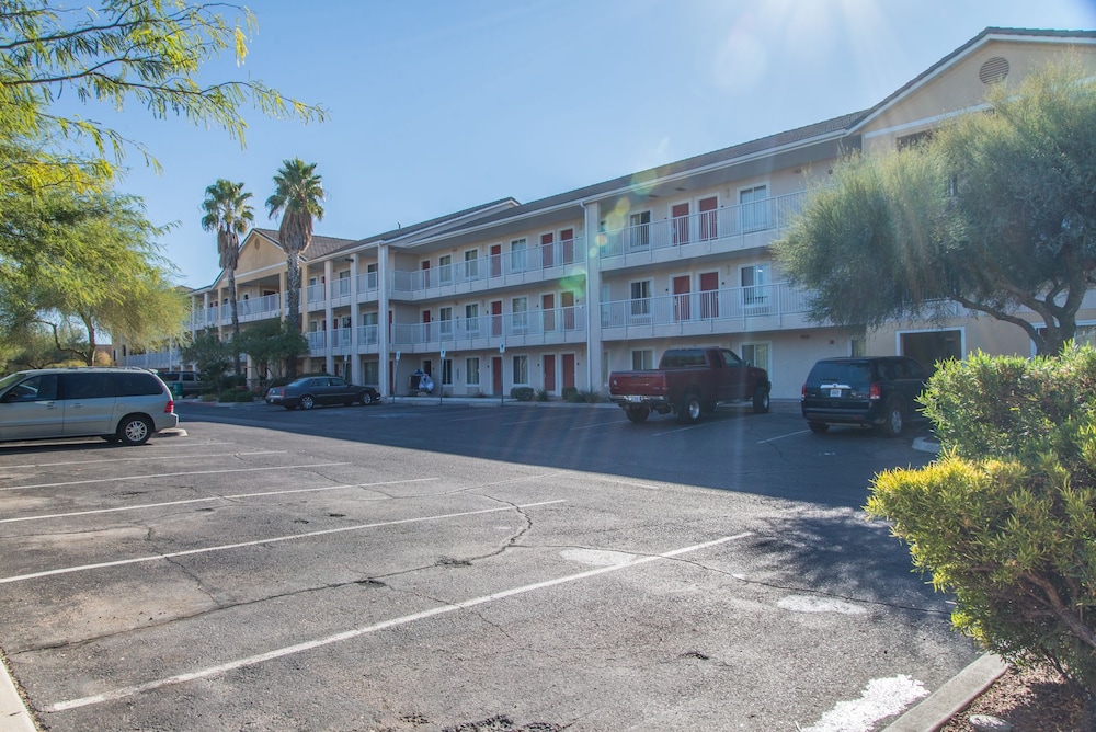 Crossland Economy Studios - Tucson - Butterfield Drive 2/20