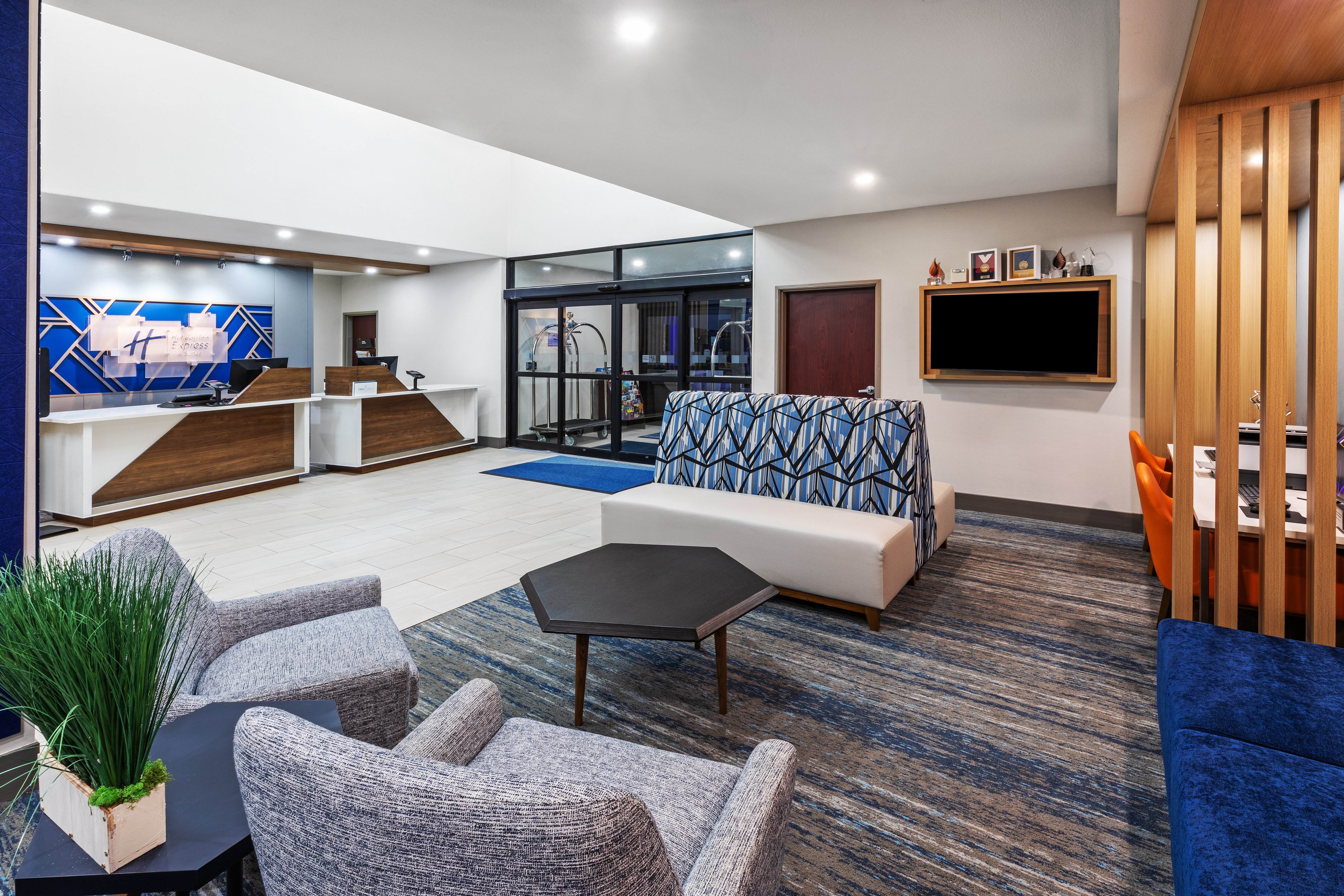 Holiday Inn Express Hotel Suites Henderson Traffic Star 36/54