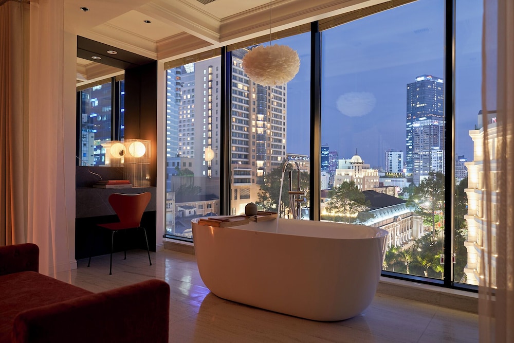 Signature By M Village Hai Ba Trung, a brand of Modern Village Lifestyle 30/45