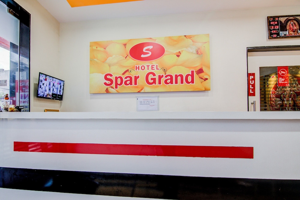 Oyo 5362 Hotel Spar Grand 3/16