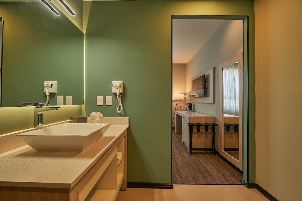 Wyndham Garden Saltillo 40/42