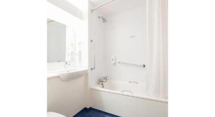 Travelodge Grantham A1 11/12