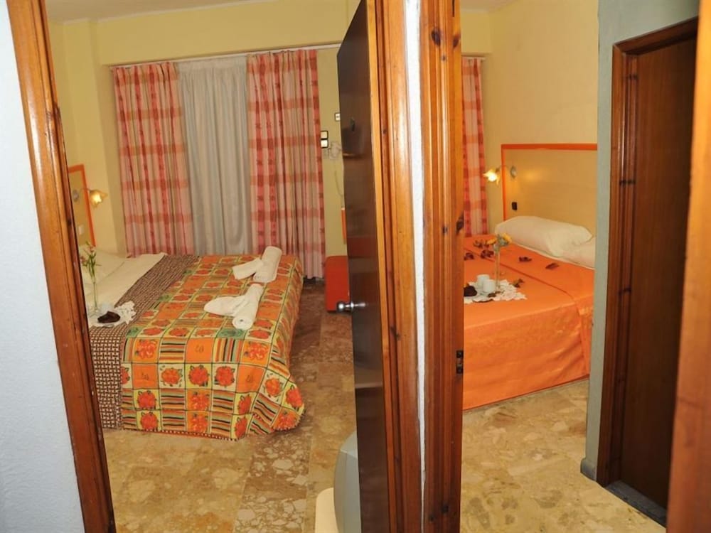 Olympic Kosmas Hotel 61/61