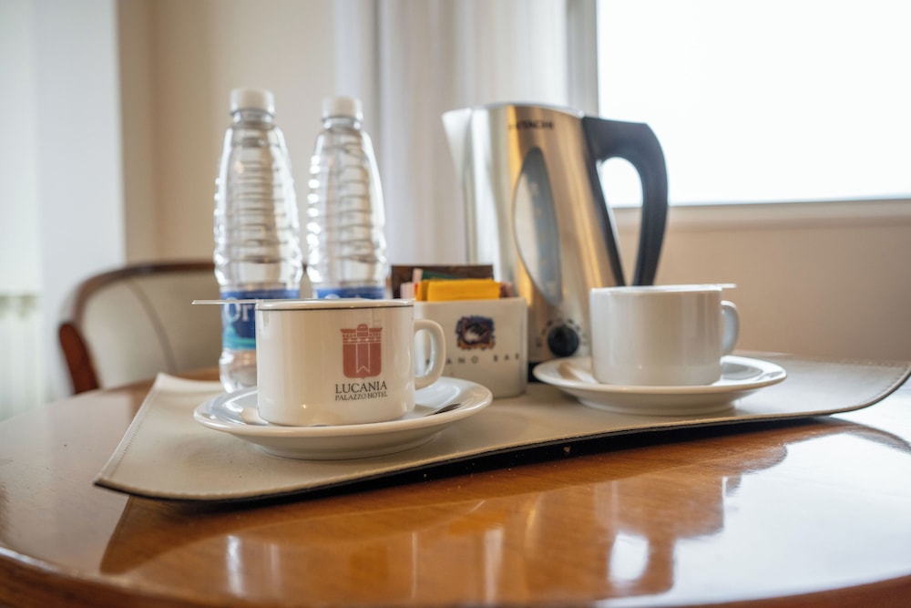 Lucania Palazzo Hotel 25/55