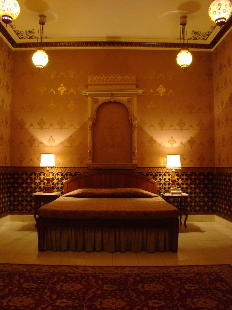 BHANWAR NIWAS HOTEL 20/45