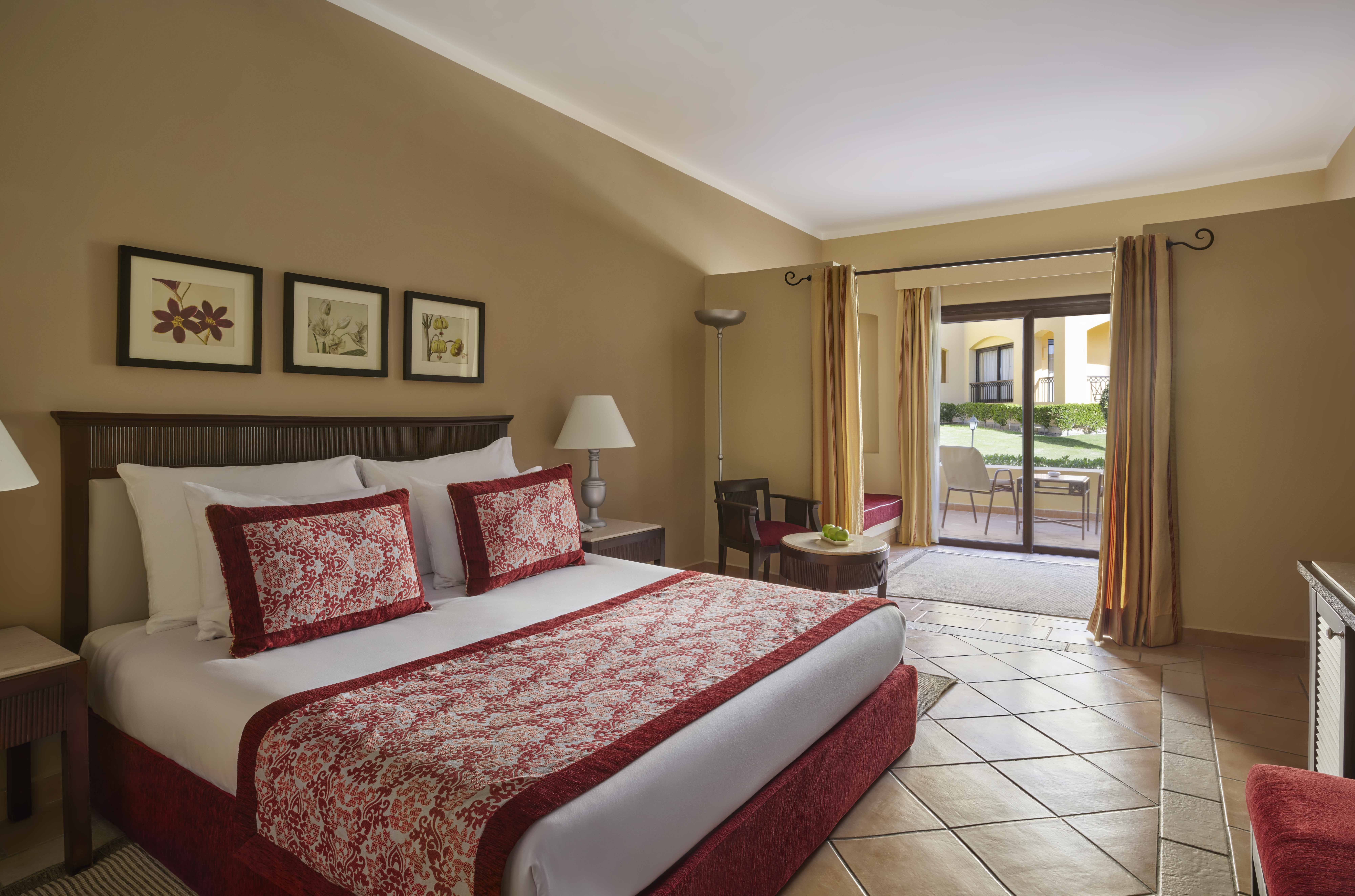 FAMILY GARDEN VIEW ROOM