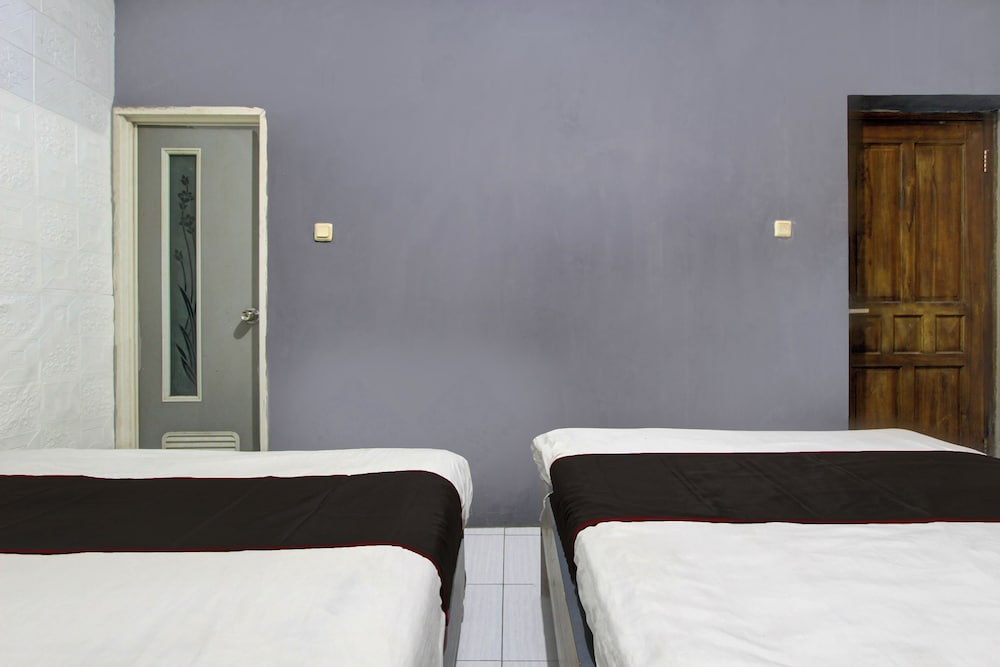 Hotel O Near Tugu Yogyakarta 1 formerly Crown Residence 25/31