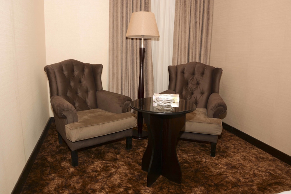 Rojina Hotel 23/33