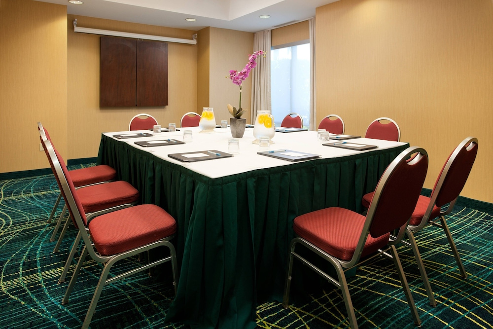 SpringHill Suites by Marriott Los Angeles LAX/Manhattan Beach 29/31