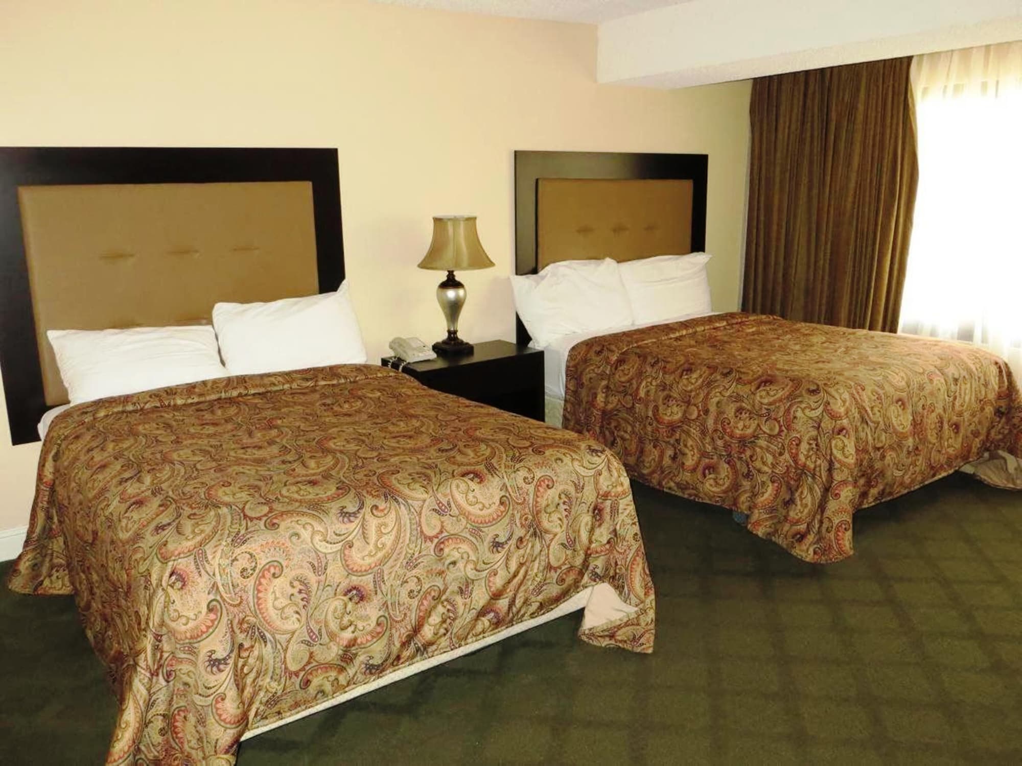 2 BEDROOMS, DELUXE, SUITE, 2 BATHROOMS
