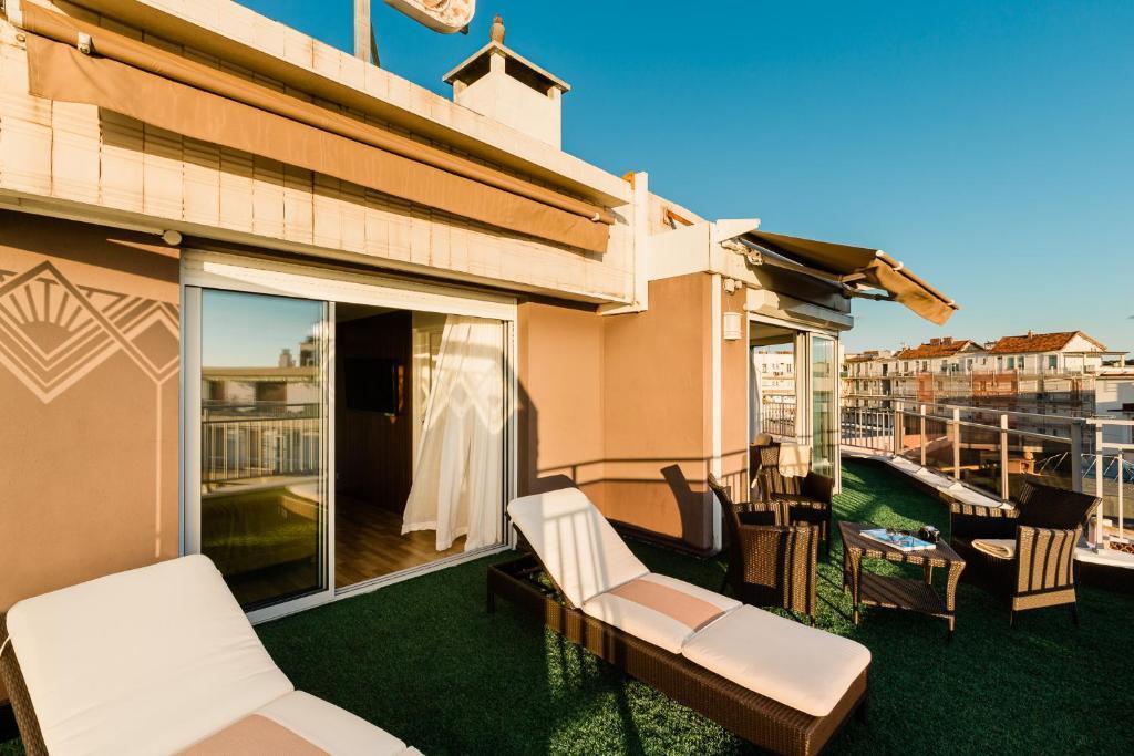 Helios Hotel 58/60