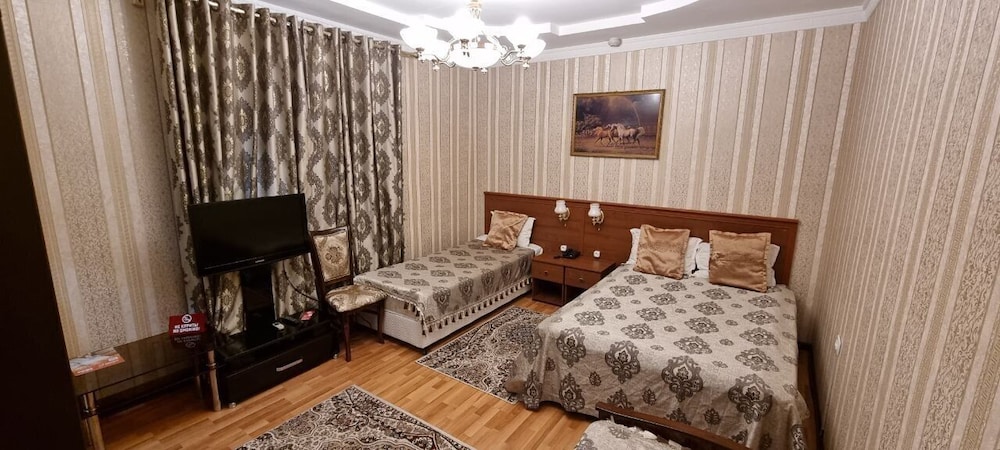 Sarbon Hotel 57/72