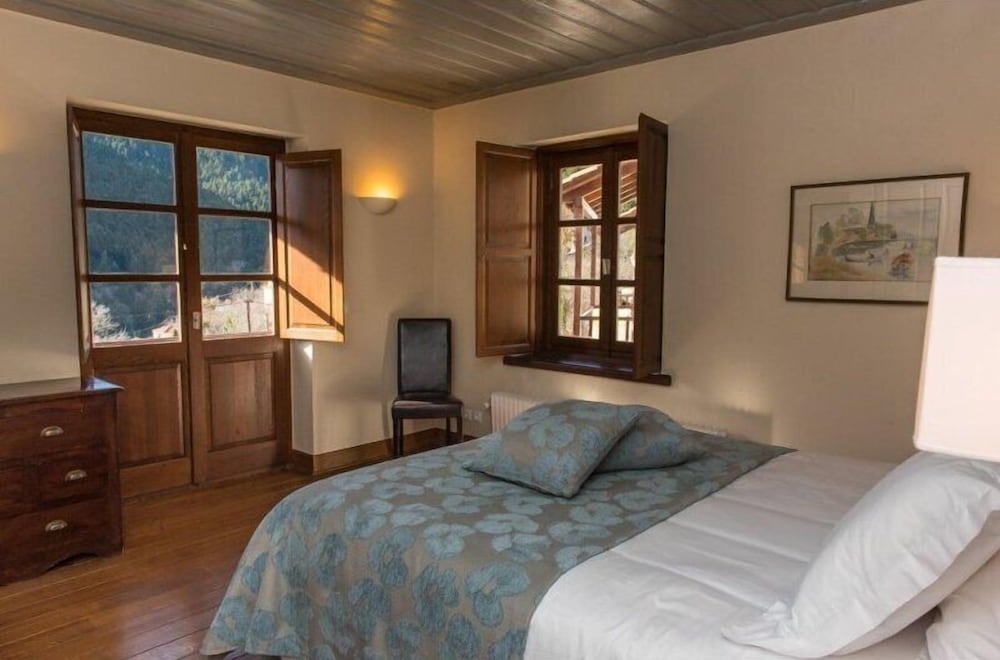 Epoches Luxury Suites 21/50