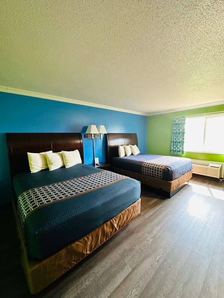 Amber Inn Motel Le Mars 19/49