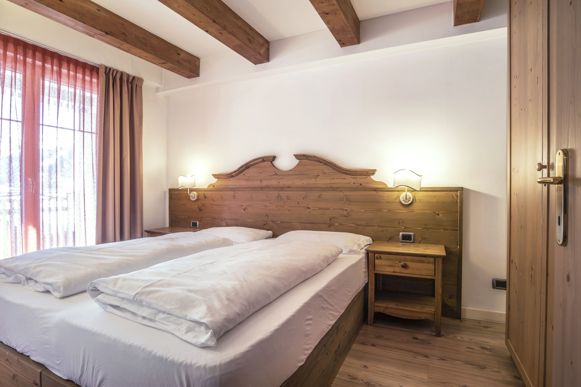 1 BEDROOM, PANORAMIC, APARTMENT