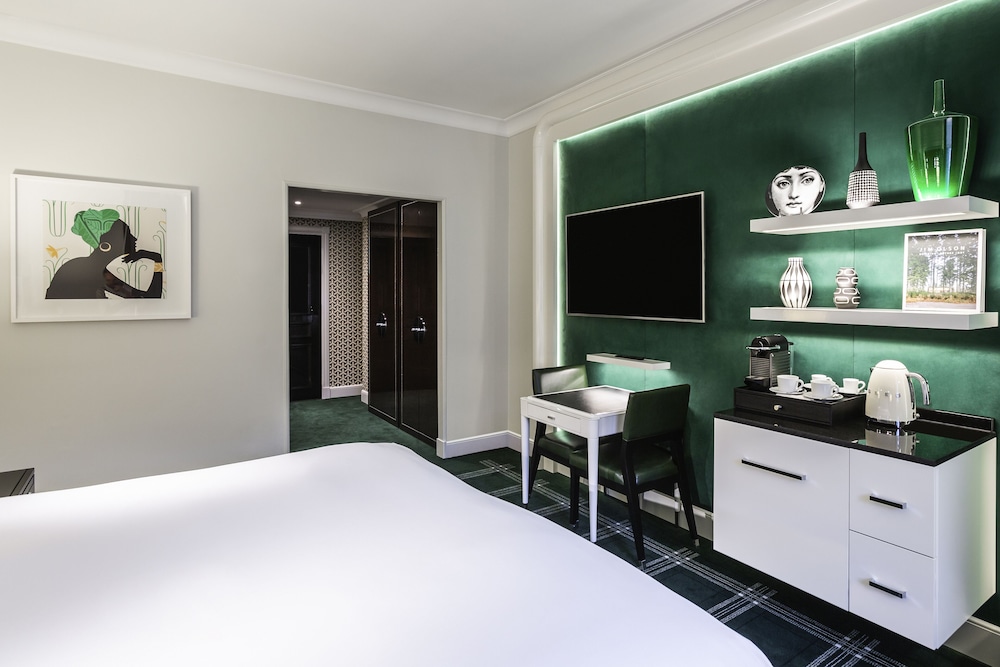Sofitel London St James 27/70