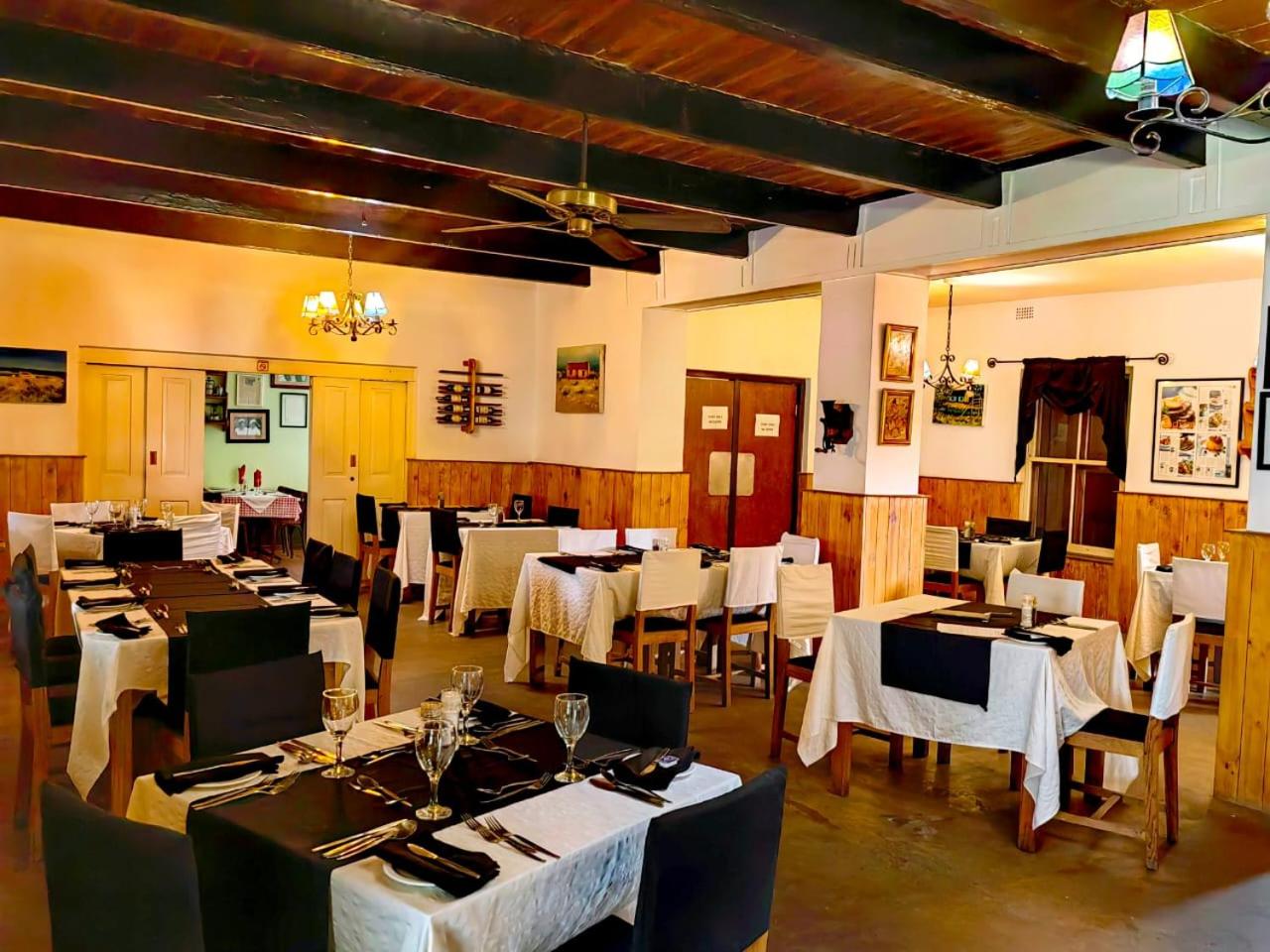 Albertinia Hotel 38/50