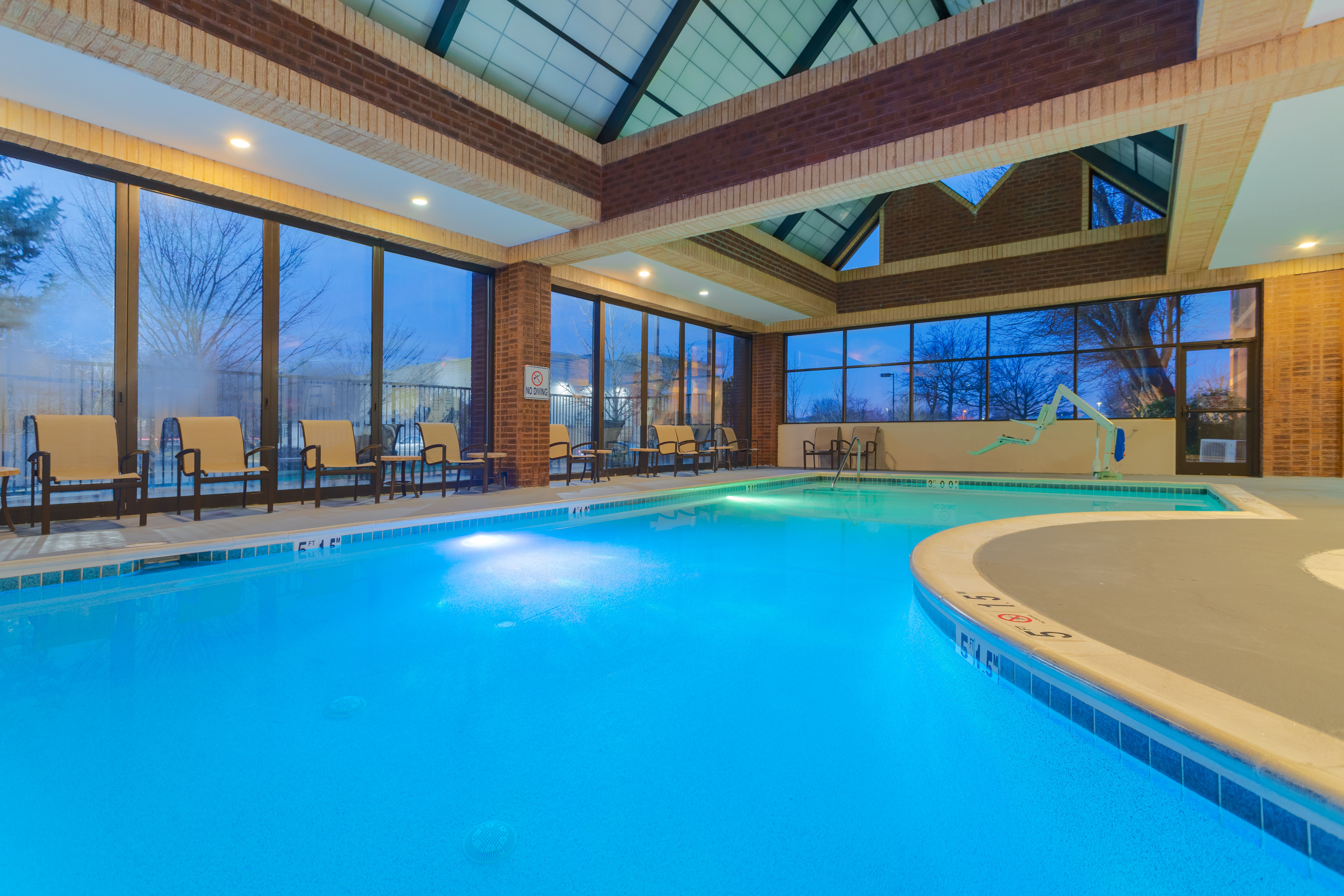 Crowne Plaza Annapolis Hotel 29/80