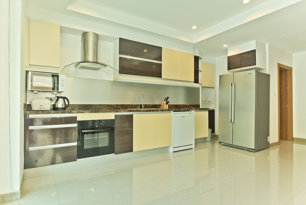 Tropicana Pool Villa 50/50