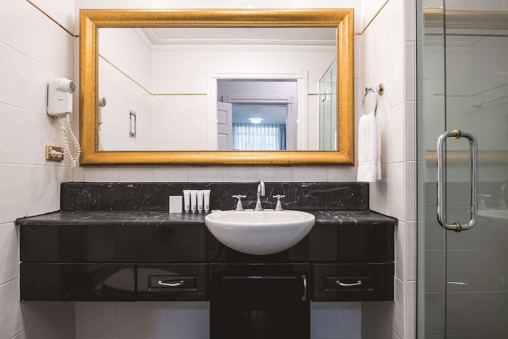 Adina Apartment Hotel Brisbane Anzac Square 48/49