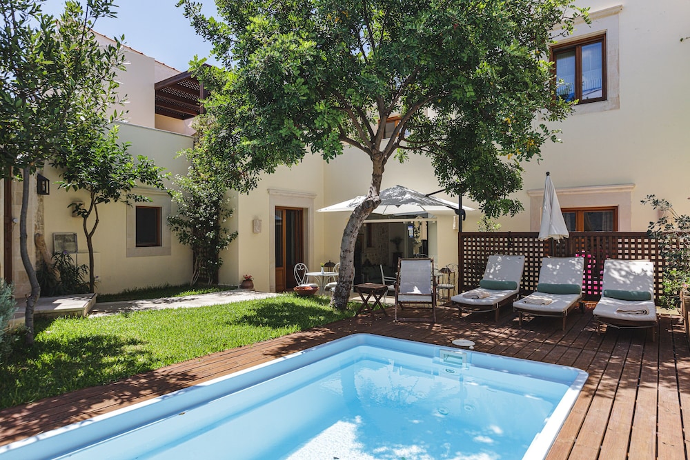 Z Boutique Hotel 42/50