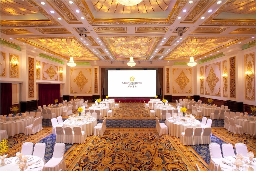 Kunming Green Lake Hotel, WorldHotels Elite 54/66