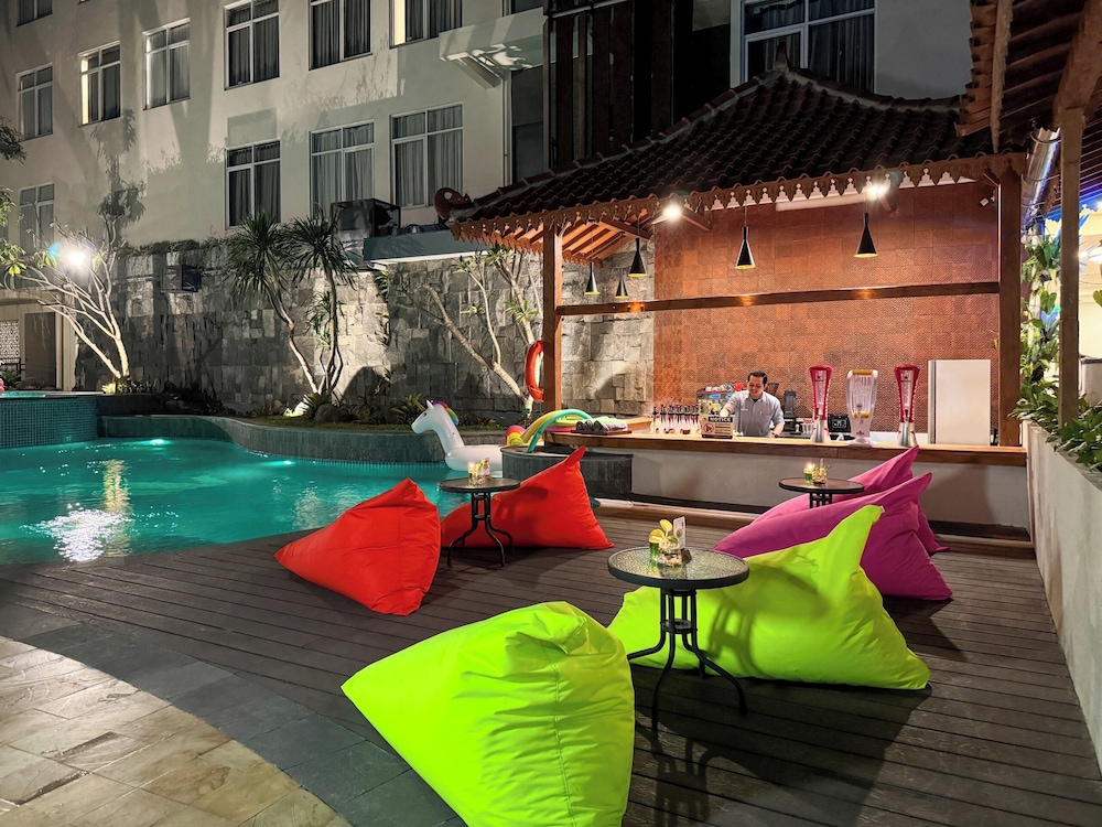 Aveon Hotel Yogyakarta by Daphna International 20/21