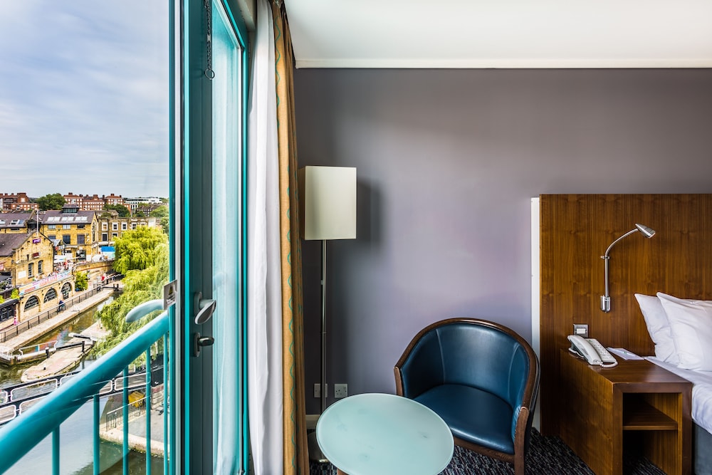 Holiday Inn London - Camden Lock by IHG 39/84