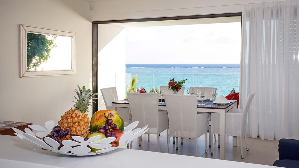 Cap Ouest by Horizon Holidays 71/74