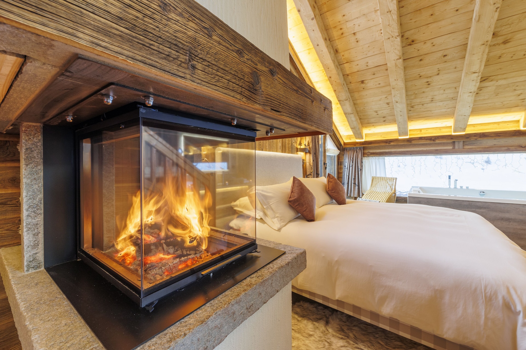 LUXURY, STUDIO, SUITE, SAUNA, TERRACE