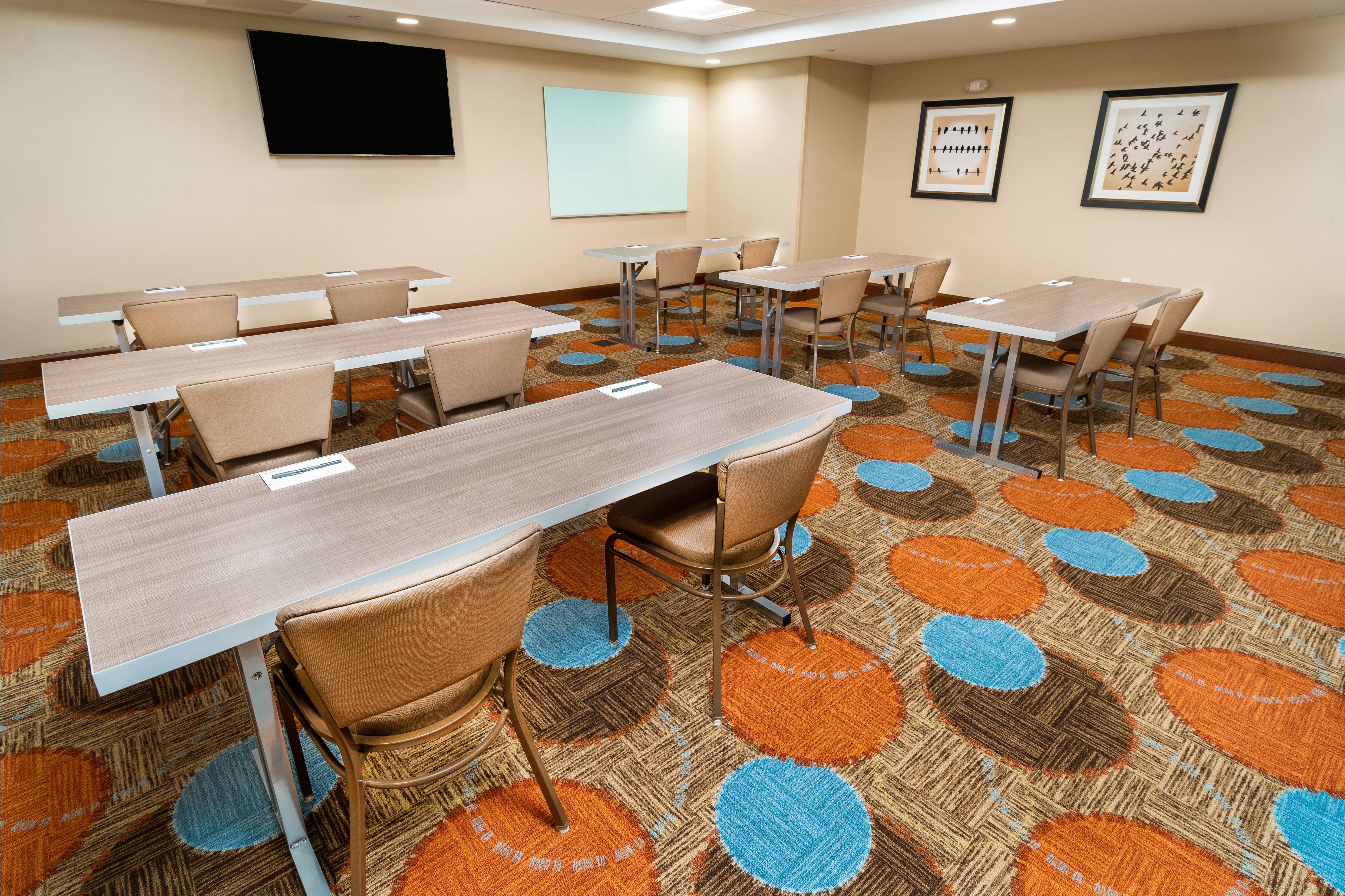 Staybridge Suites Newark - Fremont 46/54