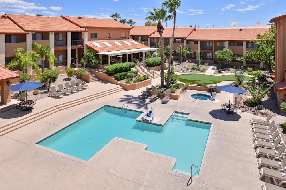 3 Palms Tucson North Foothills 51/57