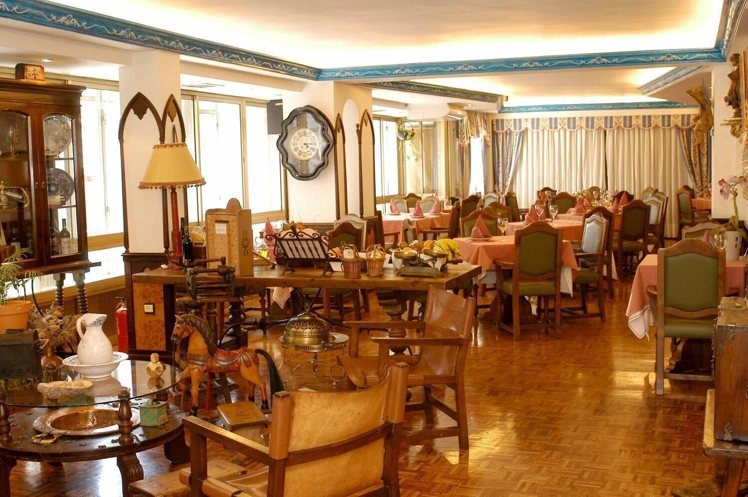 Hotel Julia 18/19