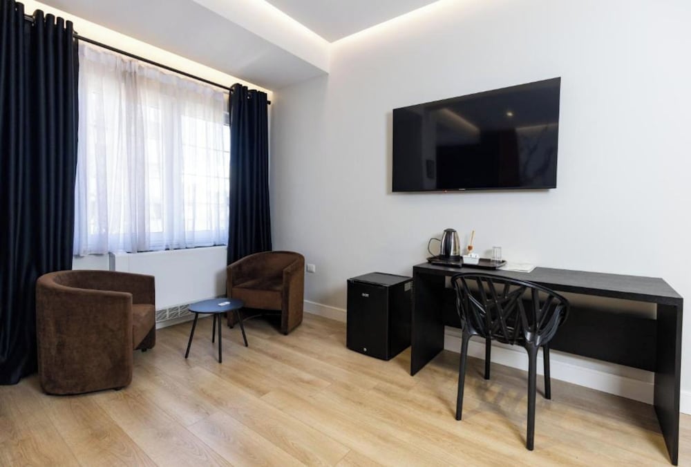 Oxygen Boutique Hotel Tirana 41/55