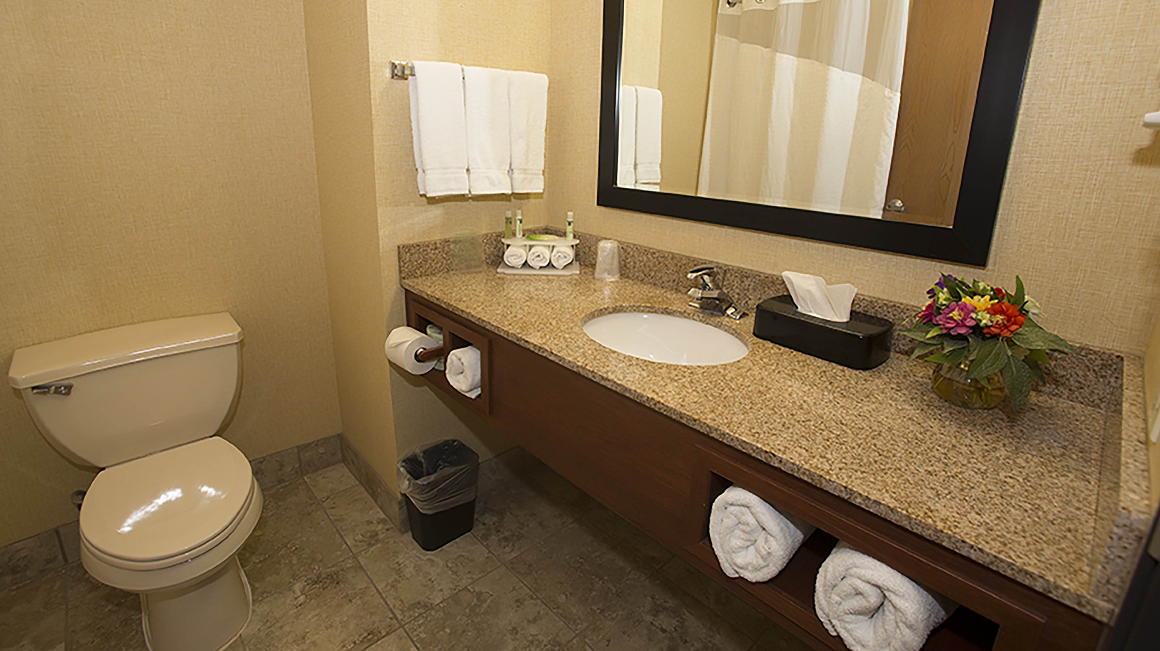 Holiday Inn Express Boonville 48/50