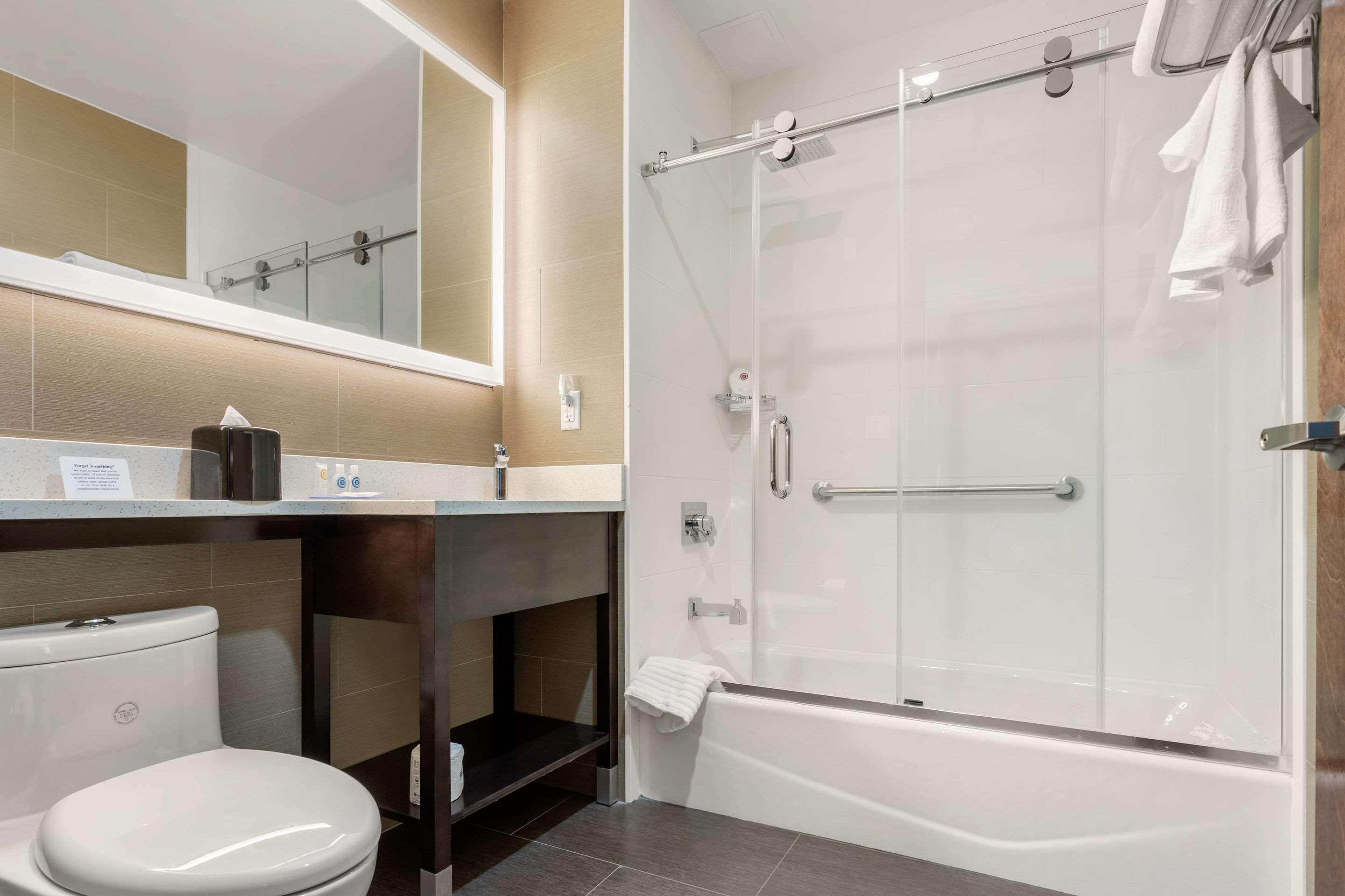 غرفة بسرير كينج، Comfort Inn Prospect Park-Brooklyn 10/10