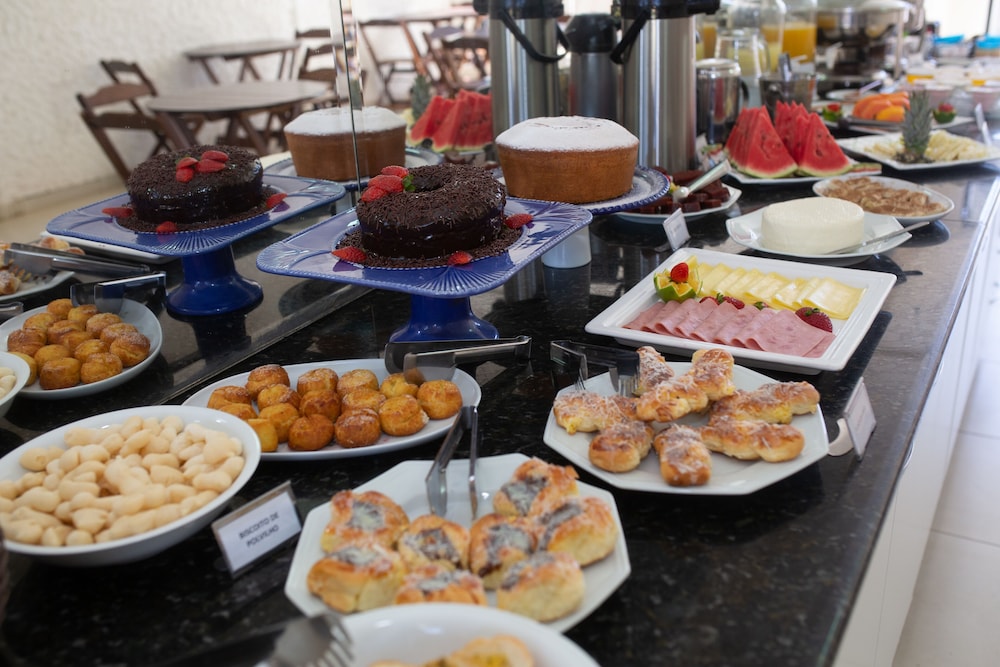 Havana Express Hotel 24/28