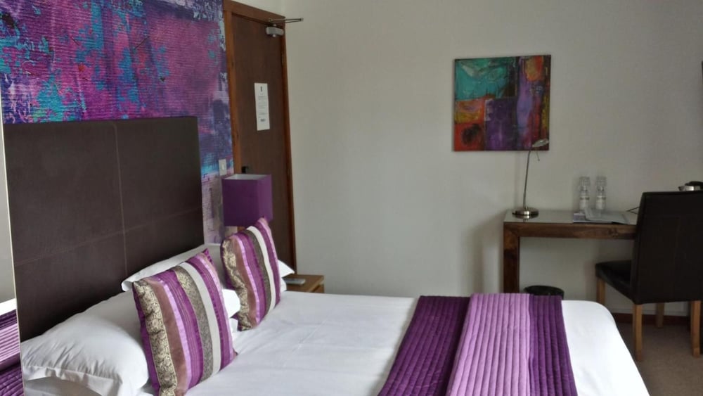 Remont Oxford Hotel 32/65