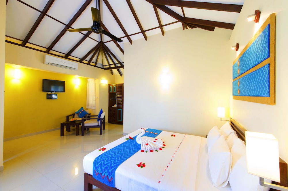 Club Hotel Dolphin 15/50