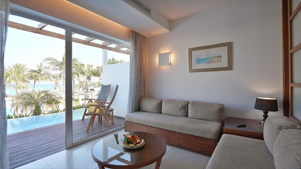 Sunrise Pearl Hotel & Spa 29/50