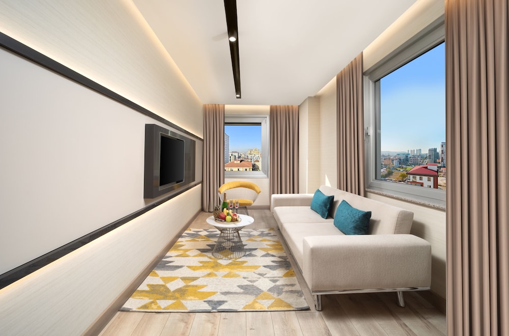 Nish Palace Exclusive Suites 18/48