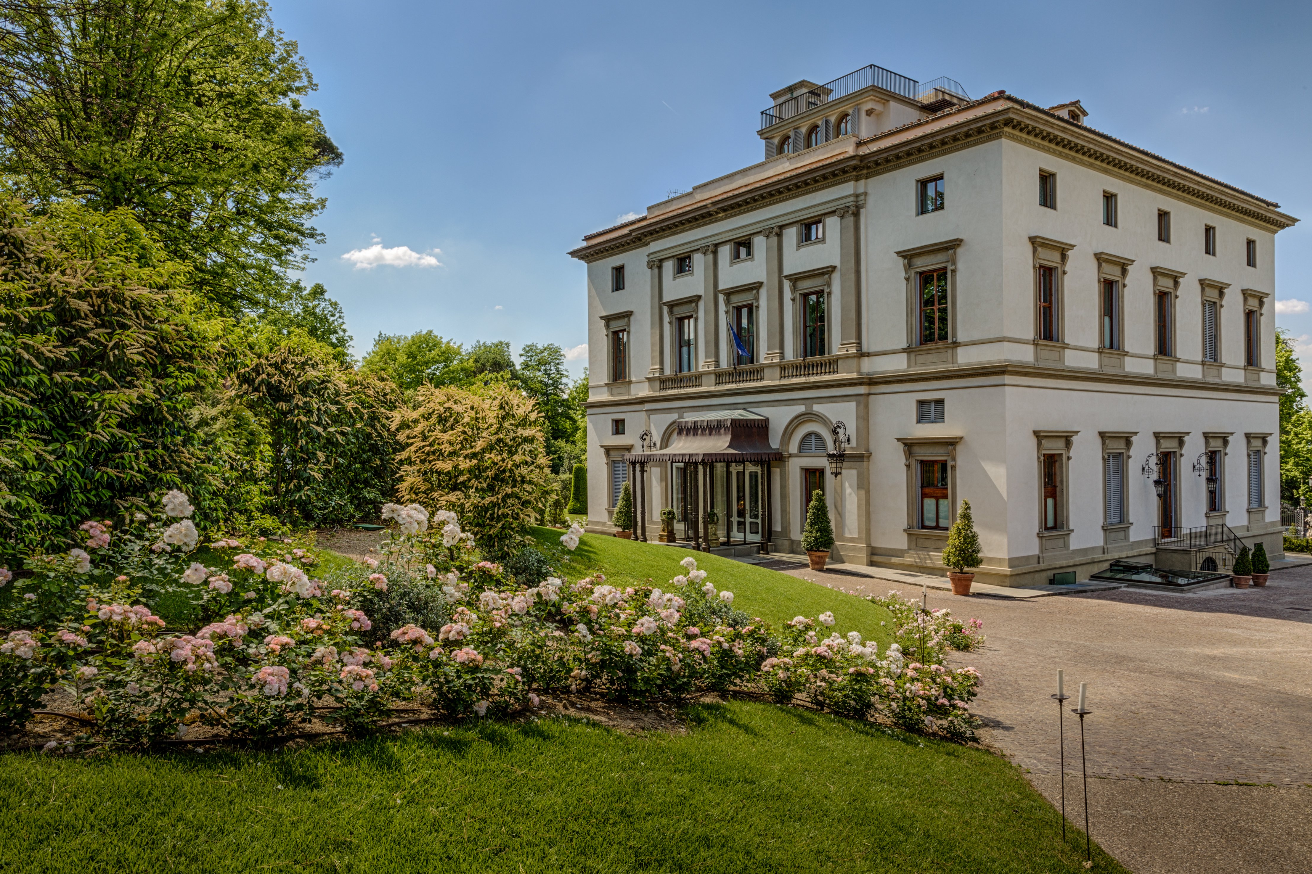 Villa Cora 81/83