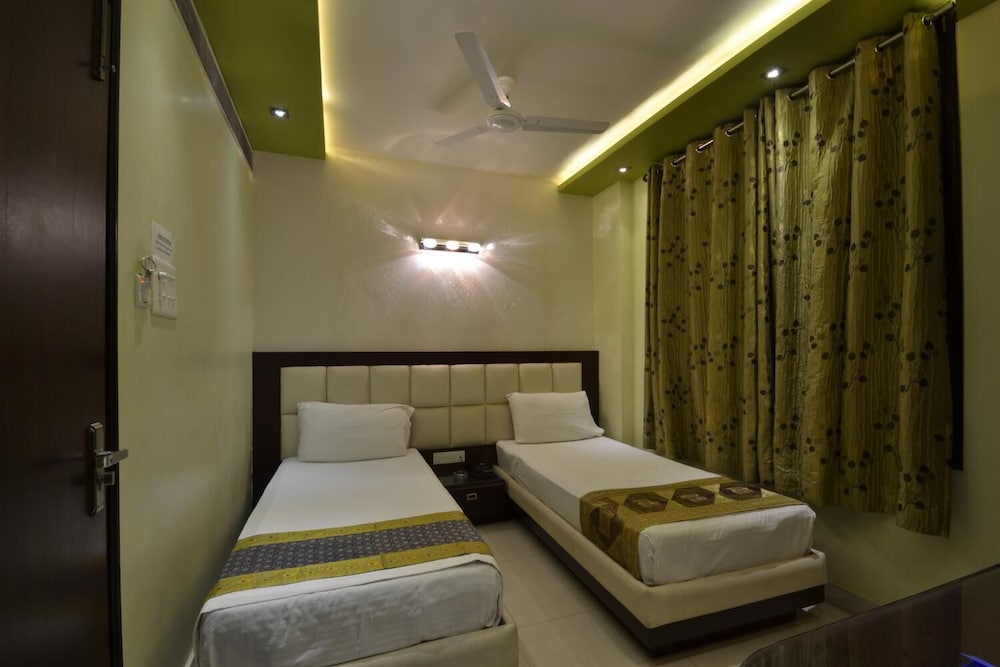 Hotel Central Residency 28/39