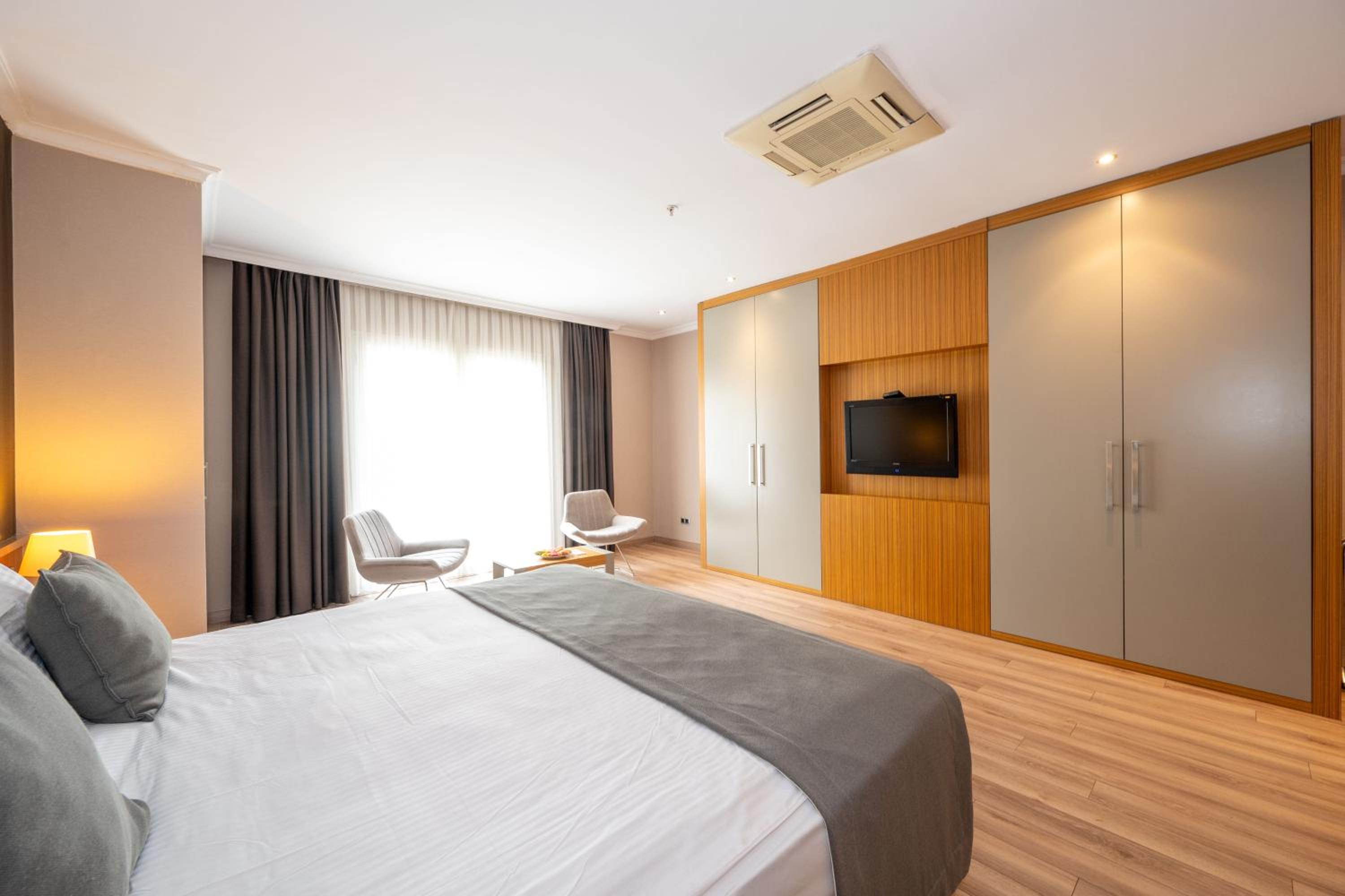 rooms